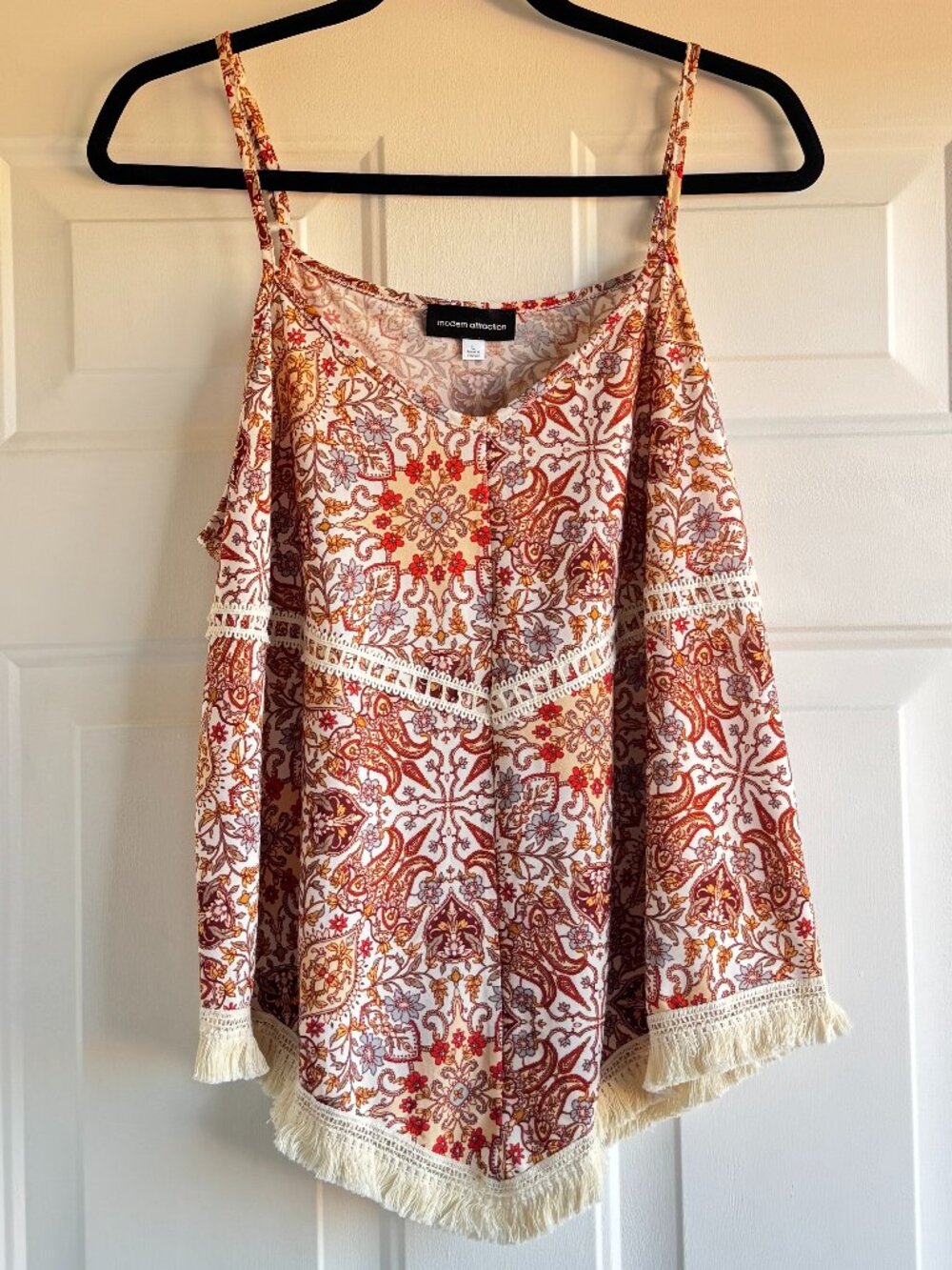 NWOT Modern Attraction V Hem Bohemian Spaghetti Strap Top